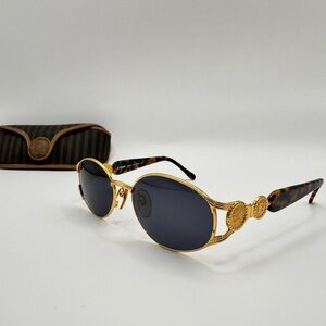 Fendi FS 261 Vintage Gold Oval Sunglasses Blue Lens Tortoise Italy w/ Case